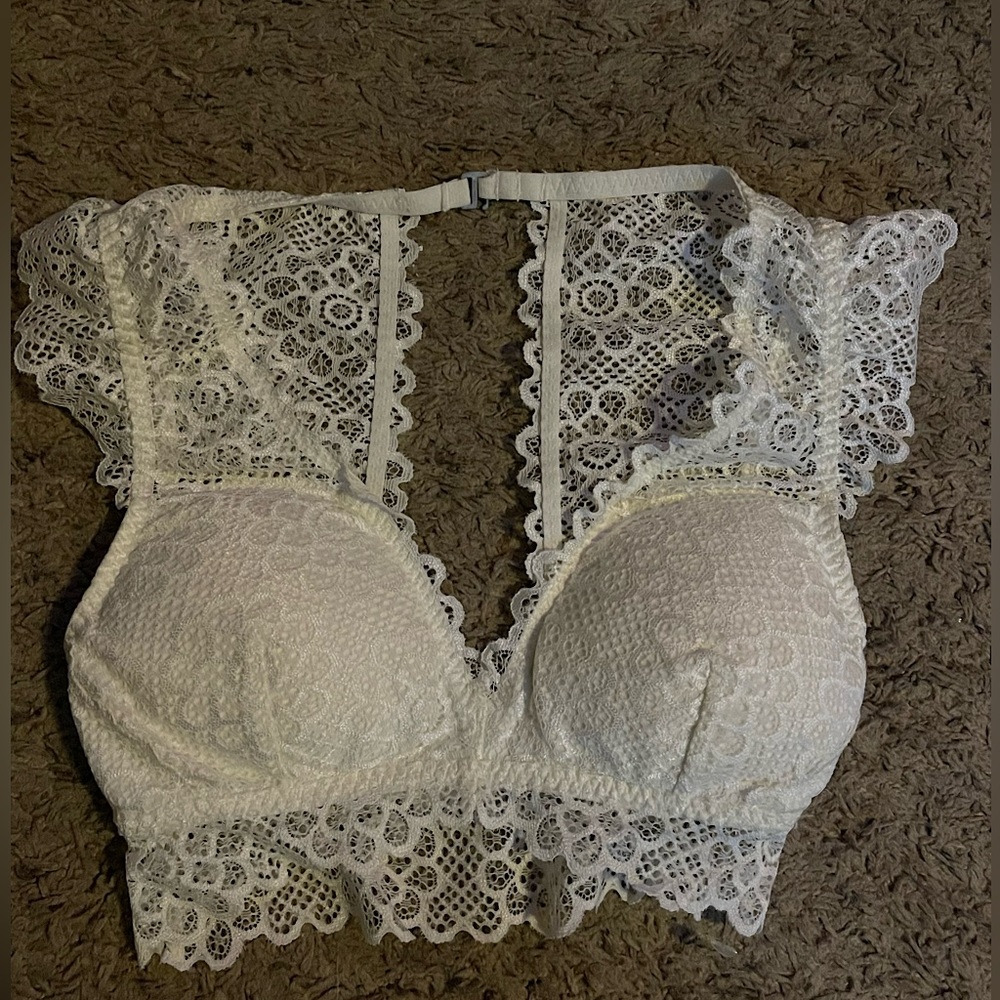 White lace bralette